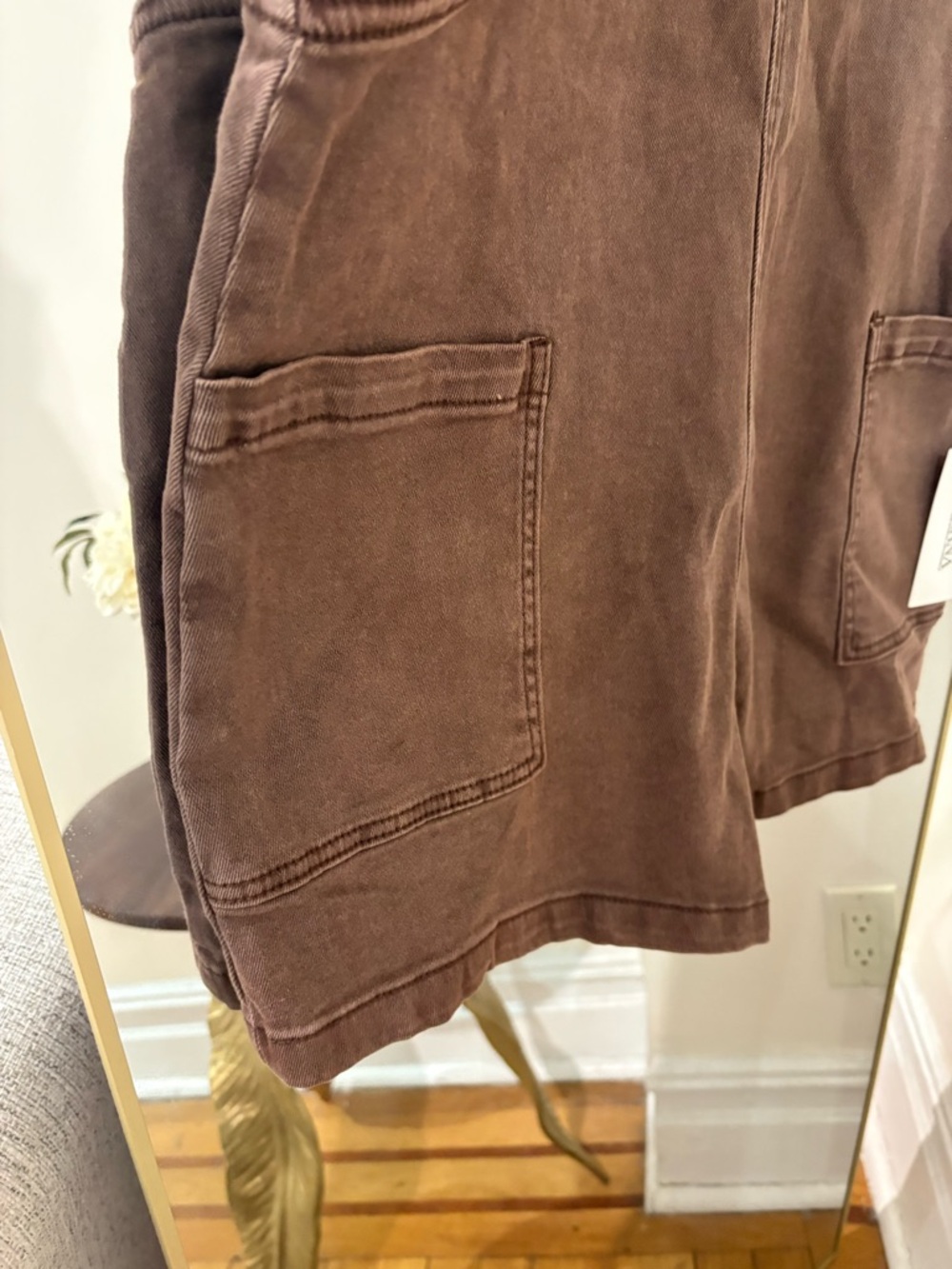NWT ZENANA Brown Short Overalls Romper with Front Pockets - Picture 4 of 7